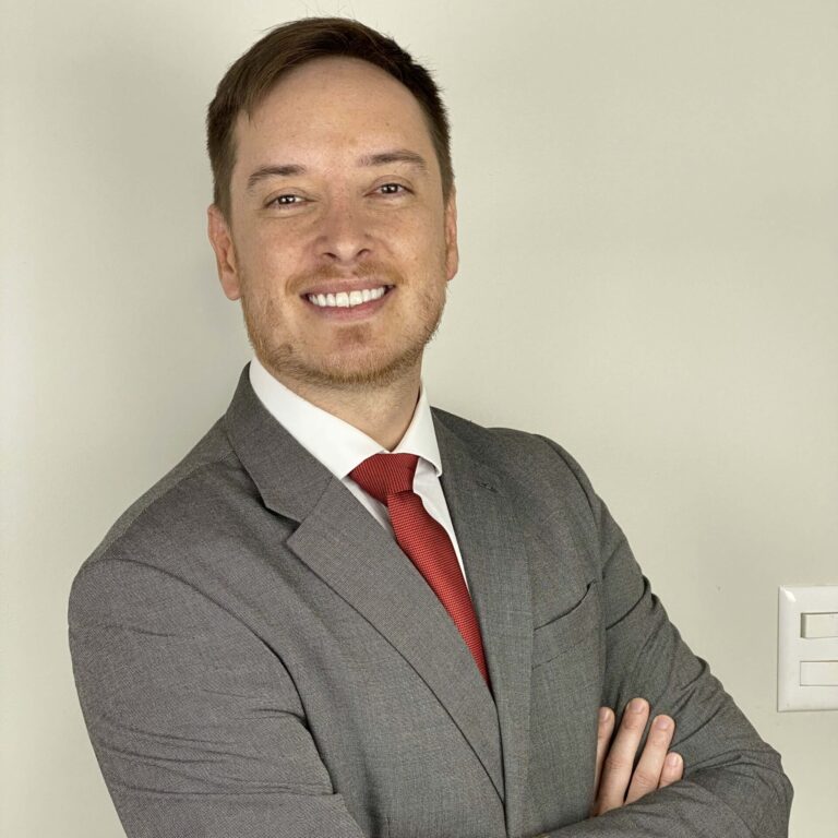 Rodrigo Sena, sócio-fundador da Borges & Sena Advogados